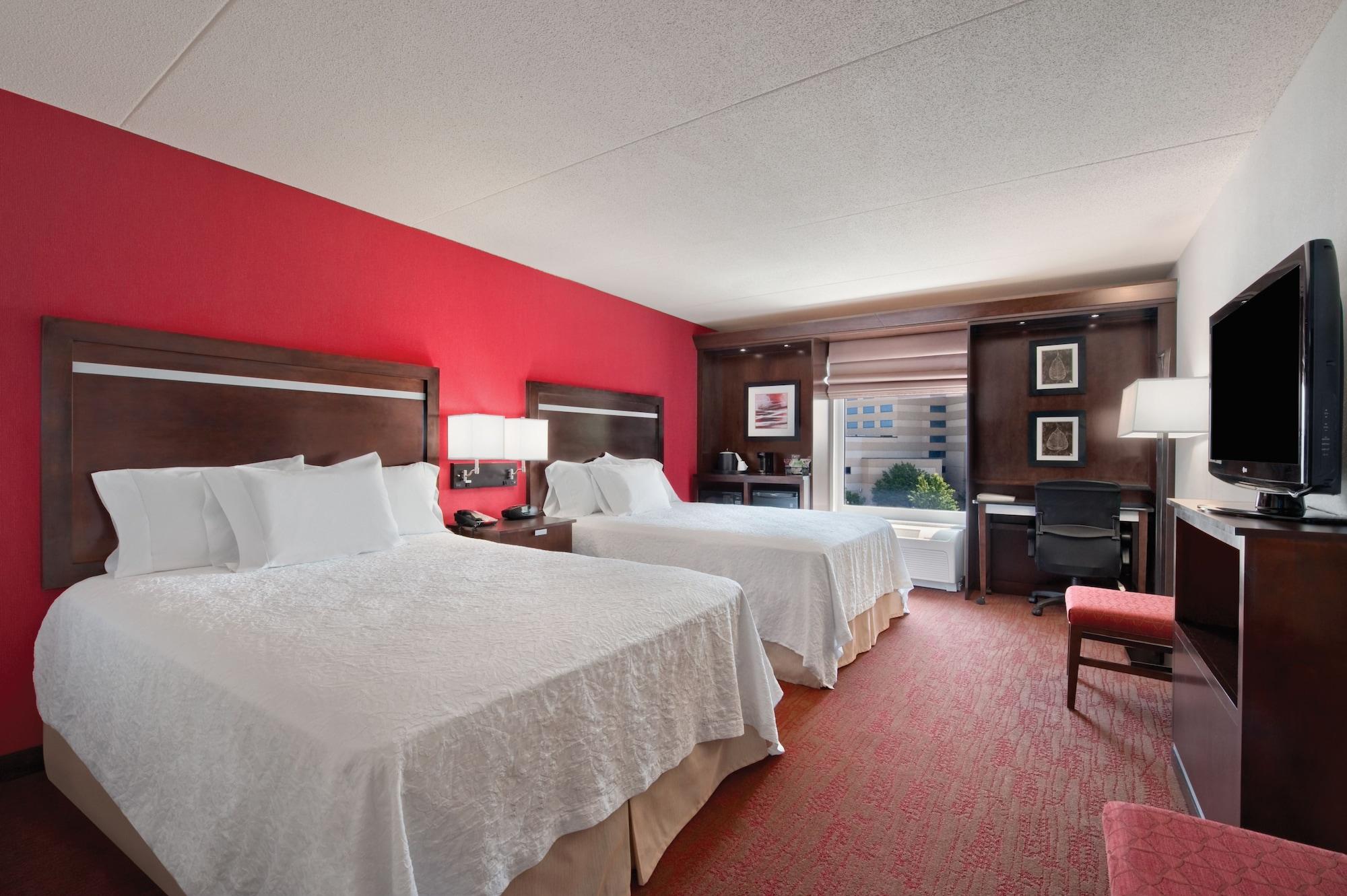 Hampton Inn&Suites Detroit/Airport Romulus Buitenkant foto