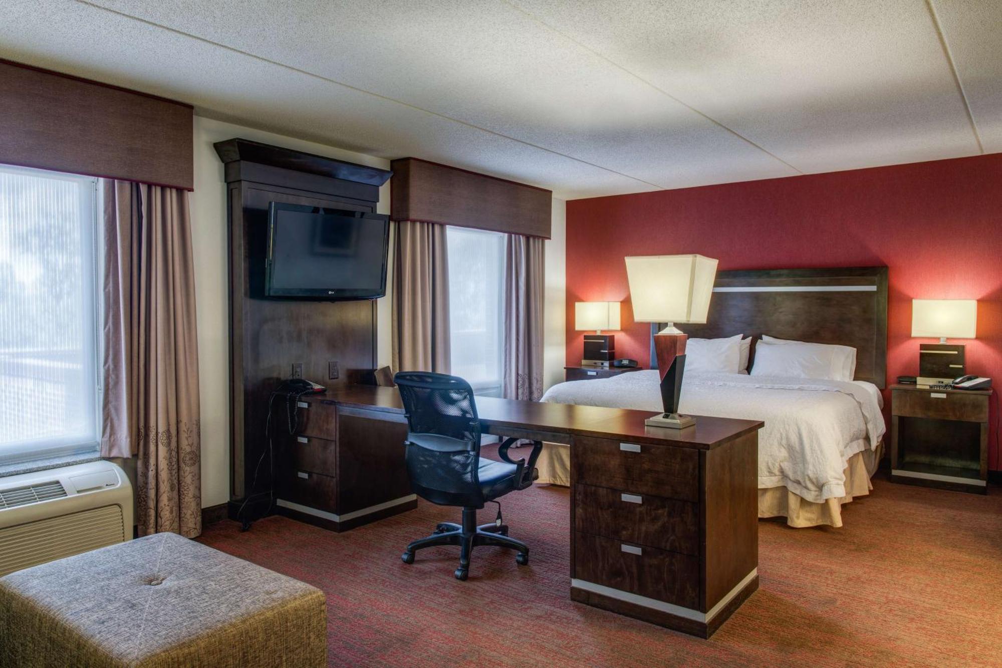 Hampton Inn&Suites Detroit/Airport Romulus Buitenkant foto