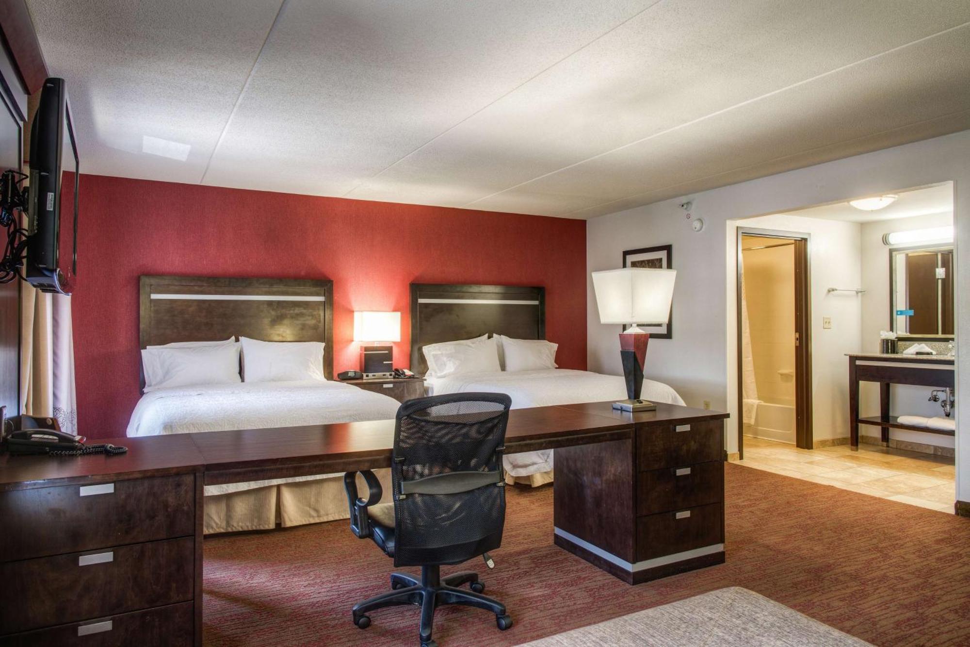 Hampton Inn&Suites Detroit/Airport Romulus Buitenkant foto